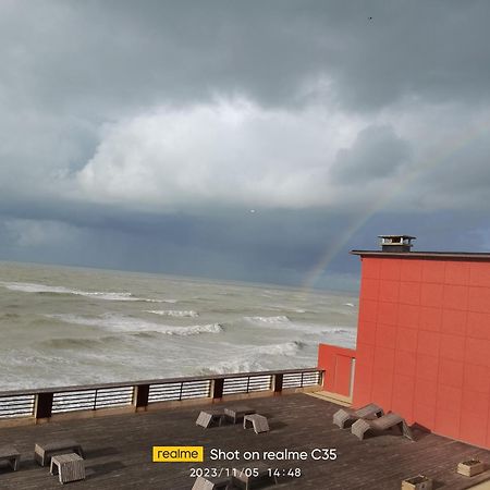 Le Rayon Vert Ault Exterior photo